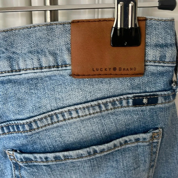 Lucky  Jeans blue denim sweet crop size 4/27 cropped - Picture 2 of 16